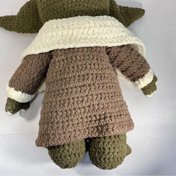 Star Wars YODA Handmade Crochet Thick Yarn Large Plush Stuff Toy; 23 Inch Tall - Picture 10 of 16